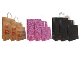 Zeige Produkte für Kategorie Papiertragetaschen mit Griff Bild für Kategorie Papiertragetaschen mit Griff