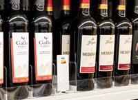 Bild für Kategorie Warenvorschub für Wein & Sekt